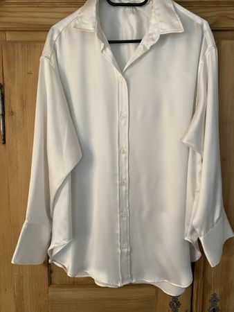 Bluse, oversize, festlich mit leichtem glanz
