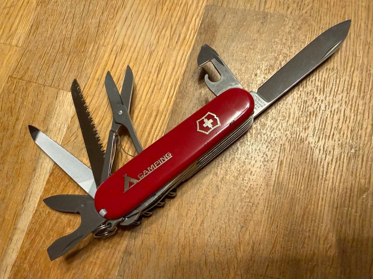 Victorinox Taschenmesser: Victorinox Sackmesser "Camping", Taschenmesser – Neu (gemäss Beschreibung) aus Goldach von Messerguru