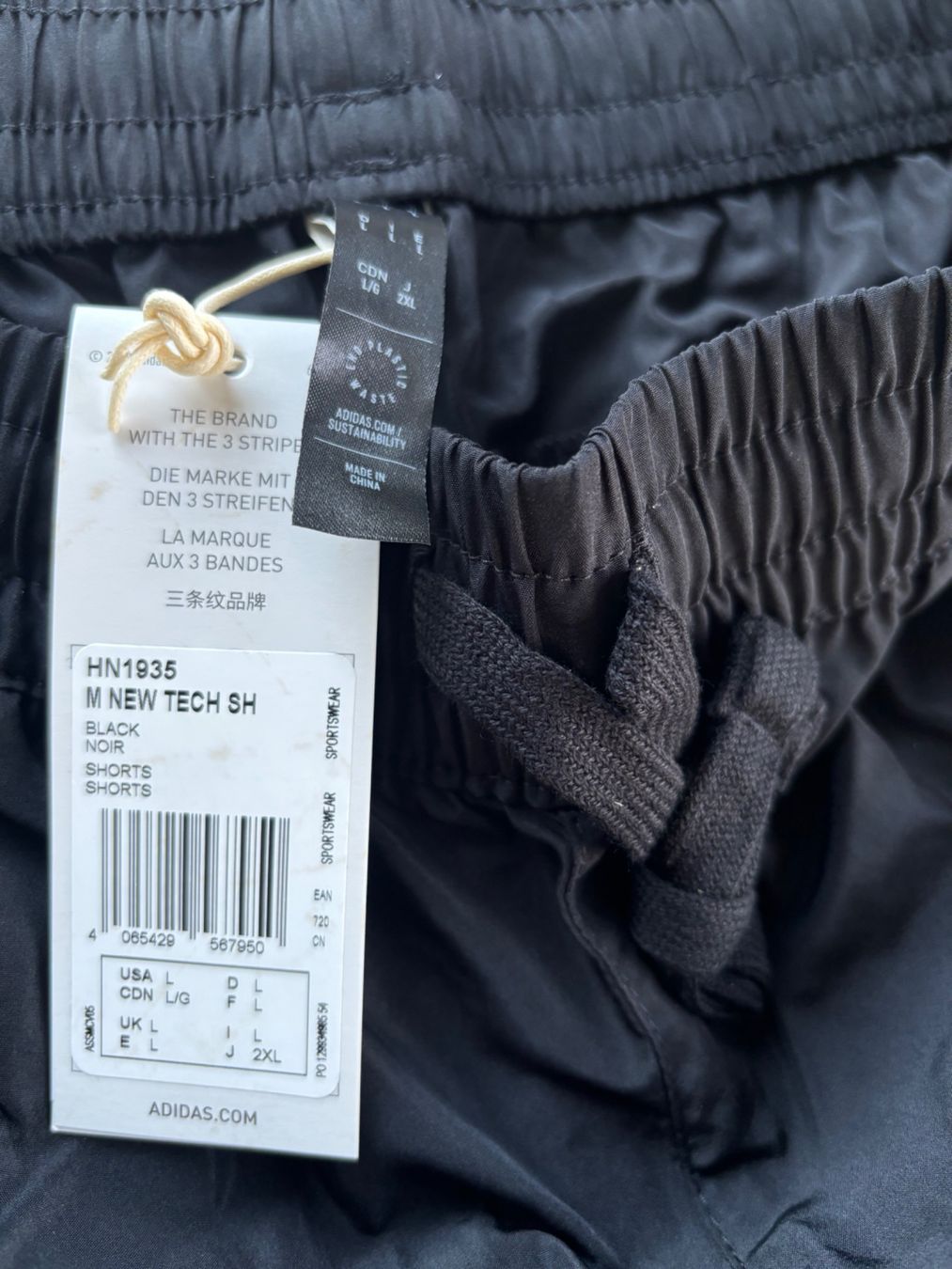 Adidas Pantaloni: L_adidas_NEU_LP 55 sfr – Nuovo e nell'imballaggio originale da Versegeres venduto da kista 3