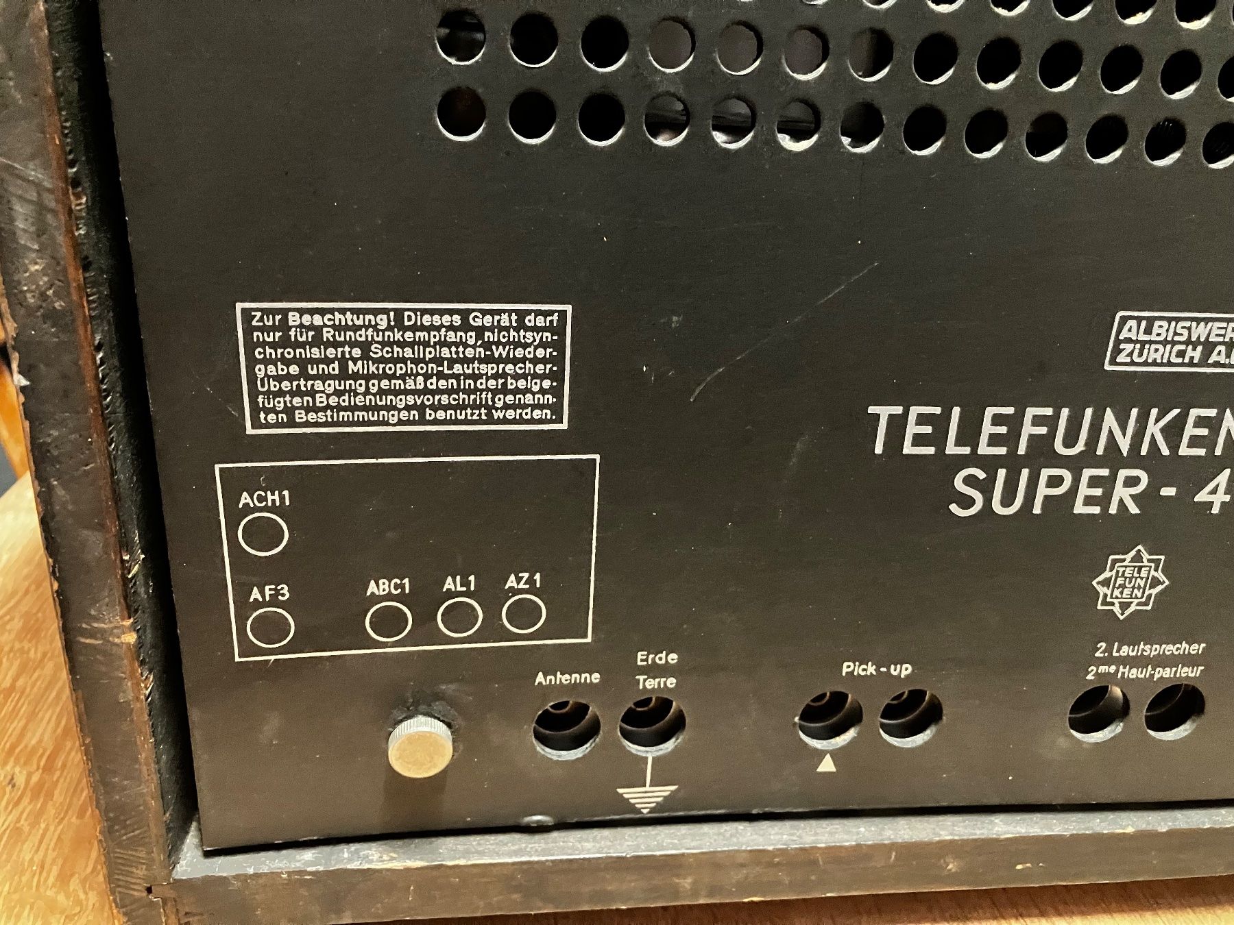 Radios: Radio – Gebraucht aus Zürich von Ideal0 5