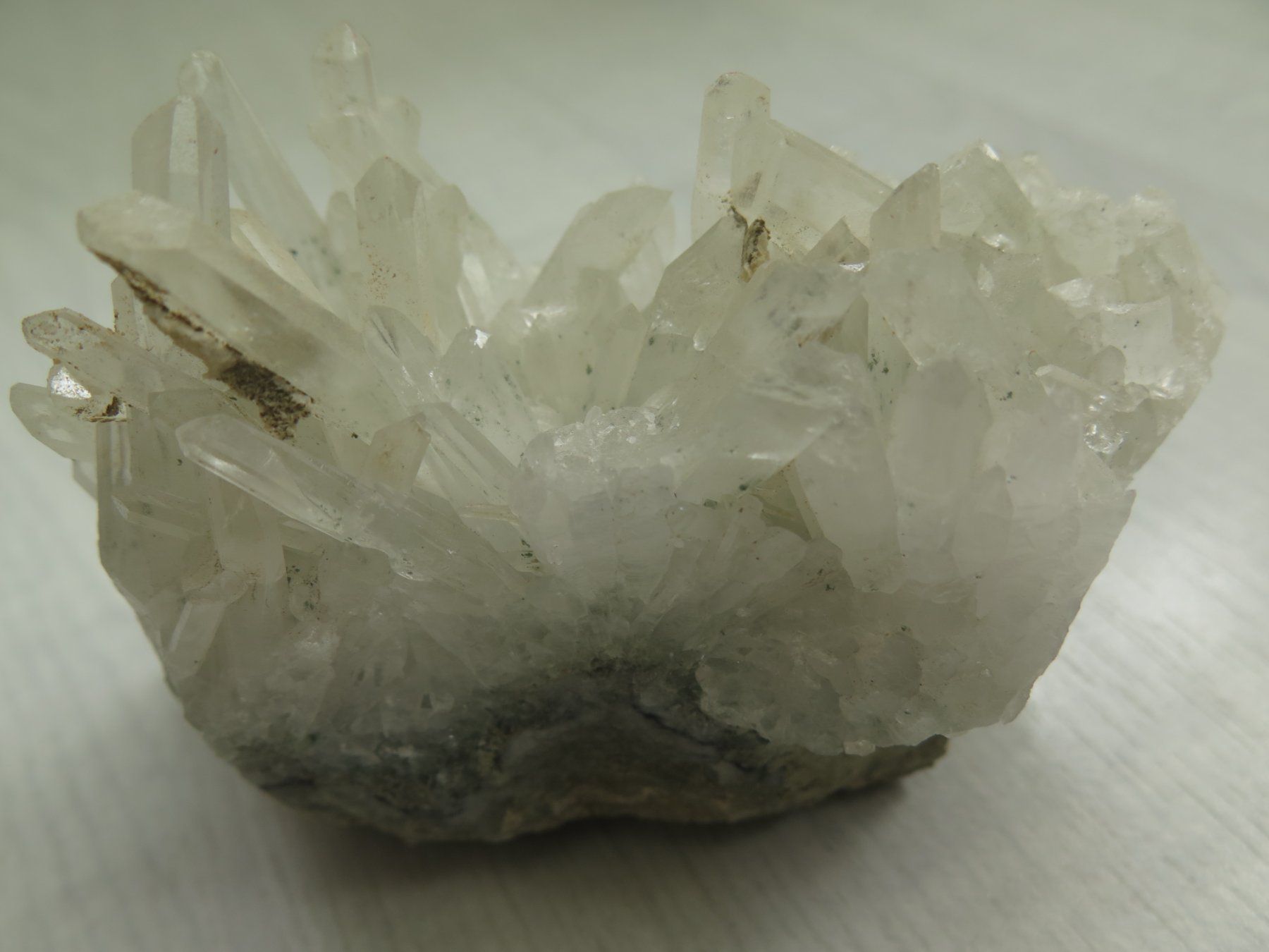 Minerali & Pietre curative: Bergkristall von Bulgarien – Usato da Schaffhausen venduto da Yamakana51L8736OQ8 2