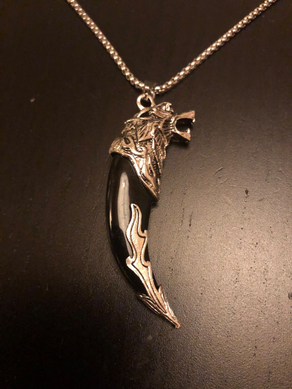 Ciondoli: Amulett/ Anhänger Wolfszahn – Nuovo (secondo la descrizione) da Gams venduto da Mariawicca