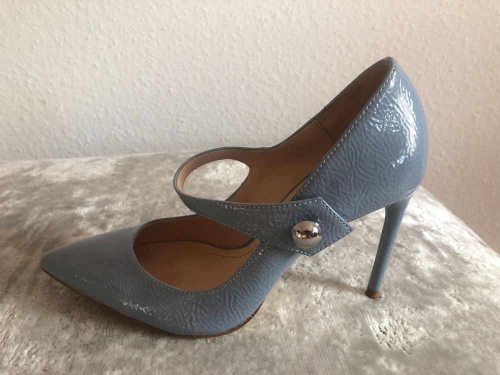 Escarpins talons 10 cm. 36. bleu ciel Kaufen auf Ricardo