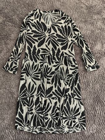 Sommerliches Blusenkleid mit Muster, Grösse M, WE Fashion