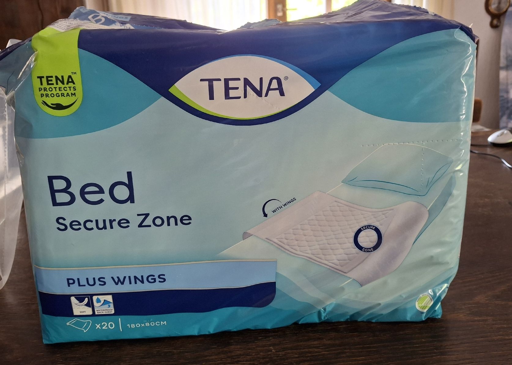 Fasciatoi & Accessori: Tena Plus Wings – Nuovo (secondo la descrizione) da Môtier (Vully) venduto da Champperbou