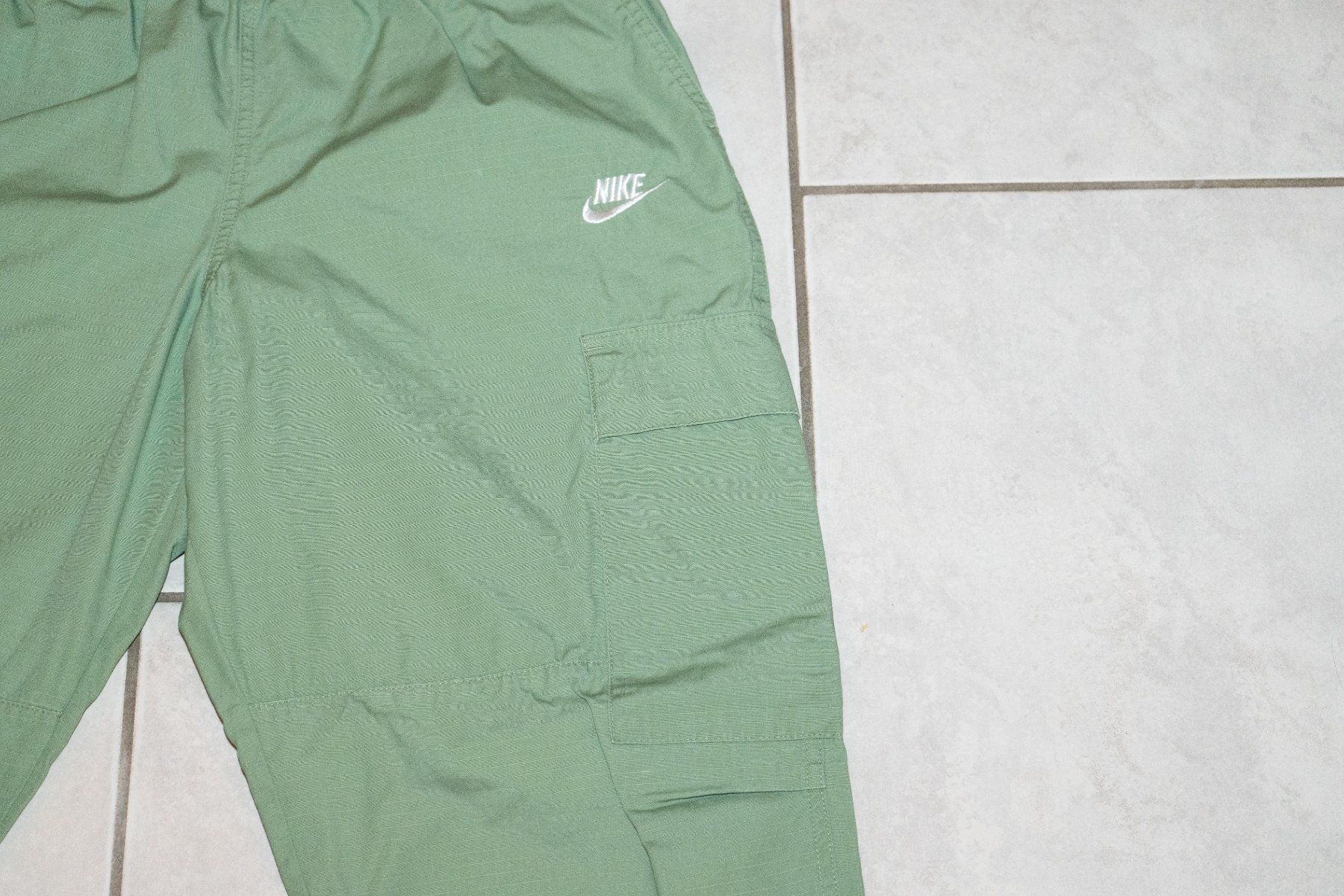 Pantaloni: Nike Stoffhosen – Usato da Arni AG venduto da yannick_207 2