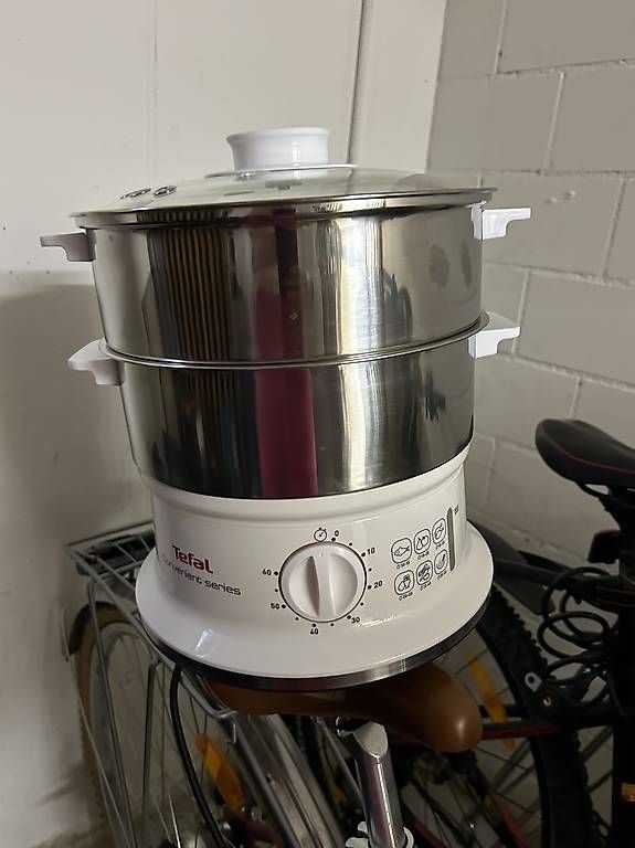 Elettrodomestici da cucina: Tefal VC1451CH Dampfgarer Edelstahl – Usato da Oberweningen venduto da gta_kl5b 3