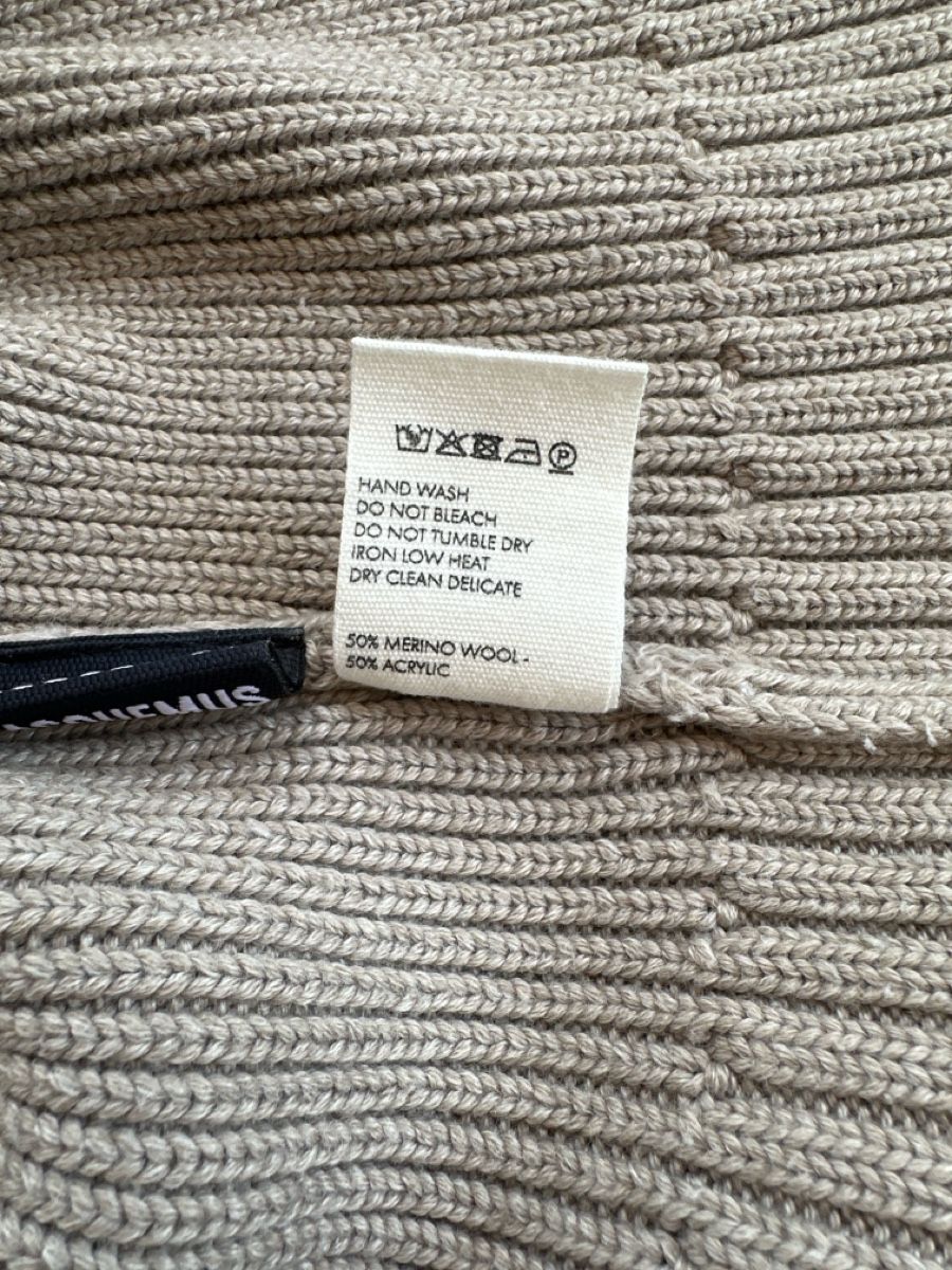 Jacquemus Pulls & Sweat-shirts: JACQUEMUS Pullover aus Merinowolle – Neuf (Voir description) à Wettingen par Linus.wsr 2