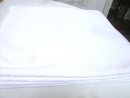 Großes Frottee-Handtuch – Bettlaken