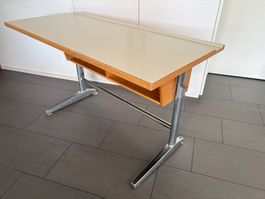 Schulpult höhenverstellbar, inkl. Stuhl, von Embru