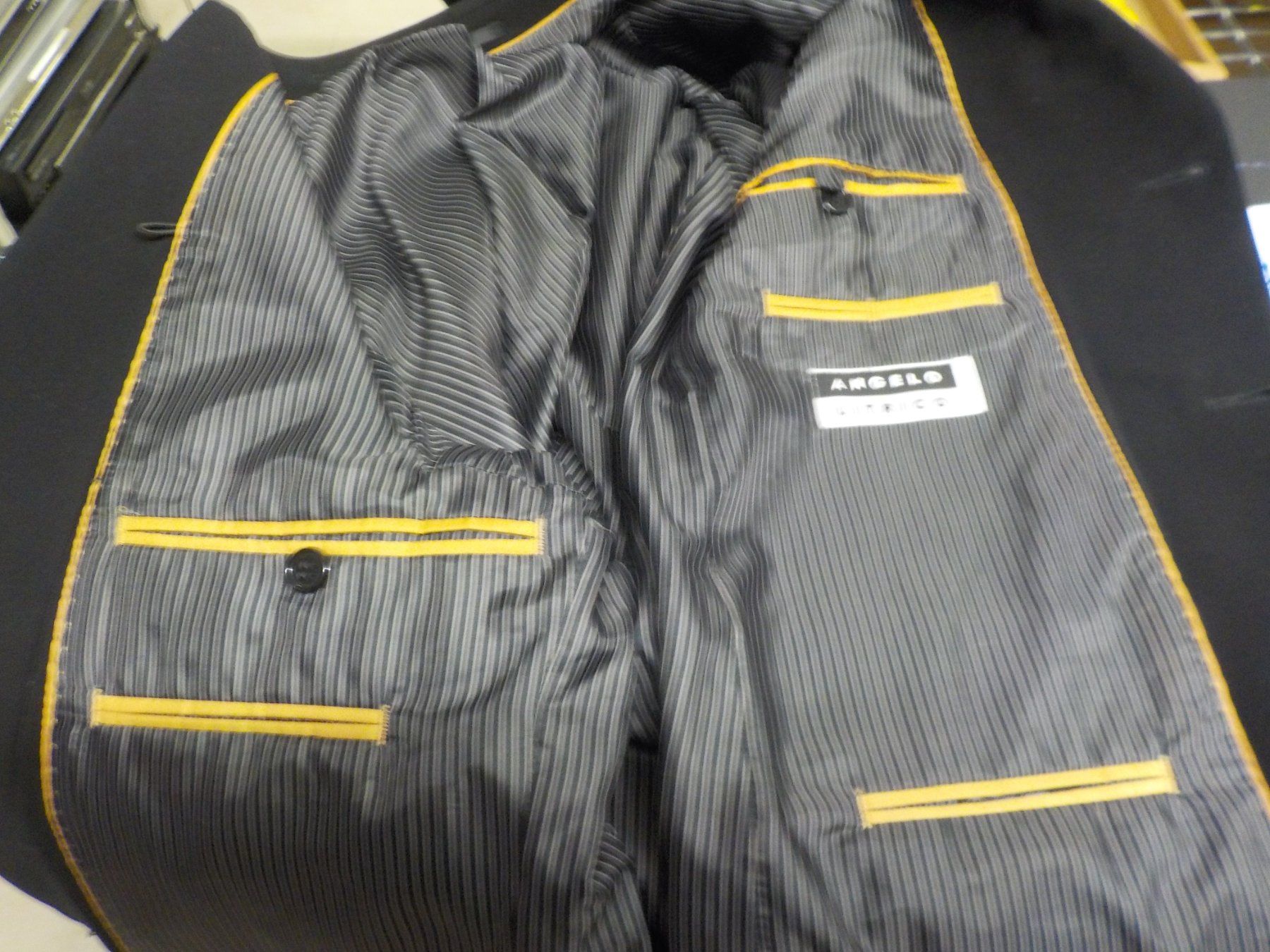 Vestes: Jacke, schwarz (7) – D'occasion à Muri b. Bern par Silberdolphin 2