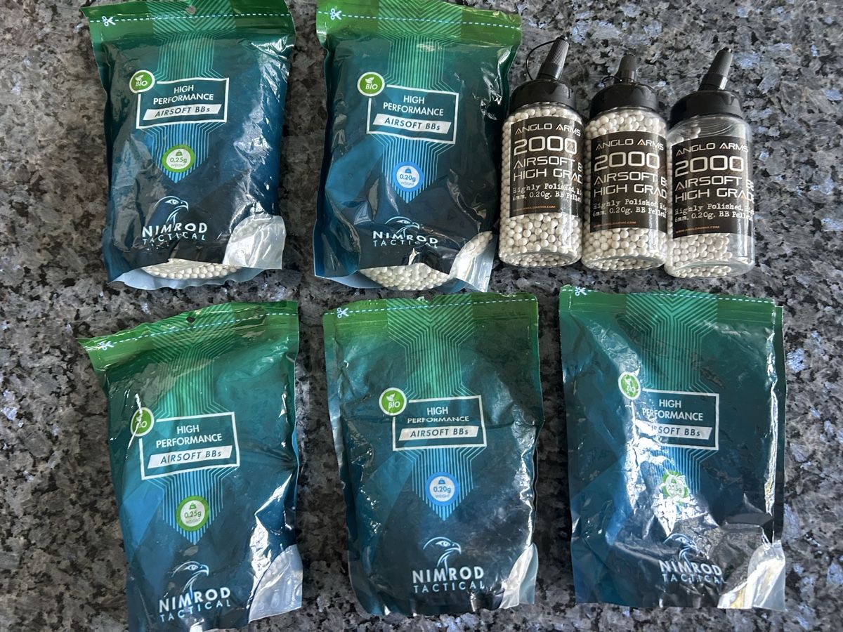 Giocattoli:  Airsoft BBs – Usato da Adligenswil venduto da Lasvegas_66