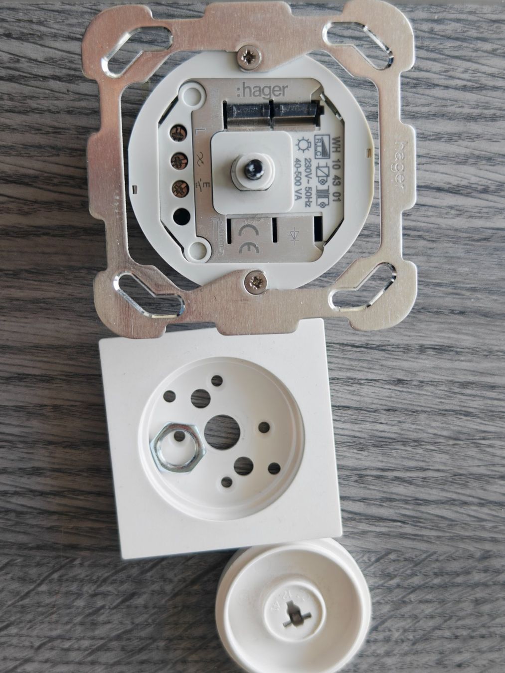 Hager Schalter: Hager Dimmer WH 10 43 01 – Gebraucht aus Zürich von m00ds 2