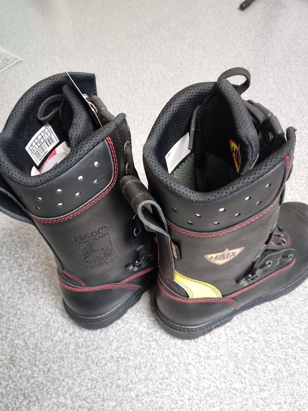 Scarpe da uomo: Feuerwehrstiefel / Haix – Nuovo e nell'imballaggio originale da Volketswil venduto da brandhaus 1