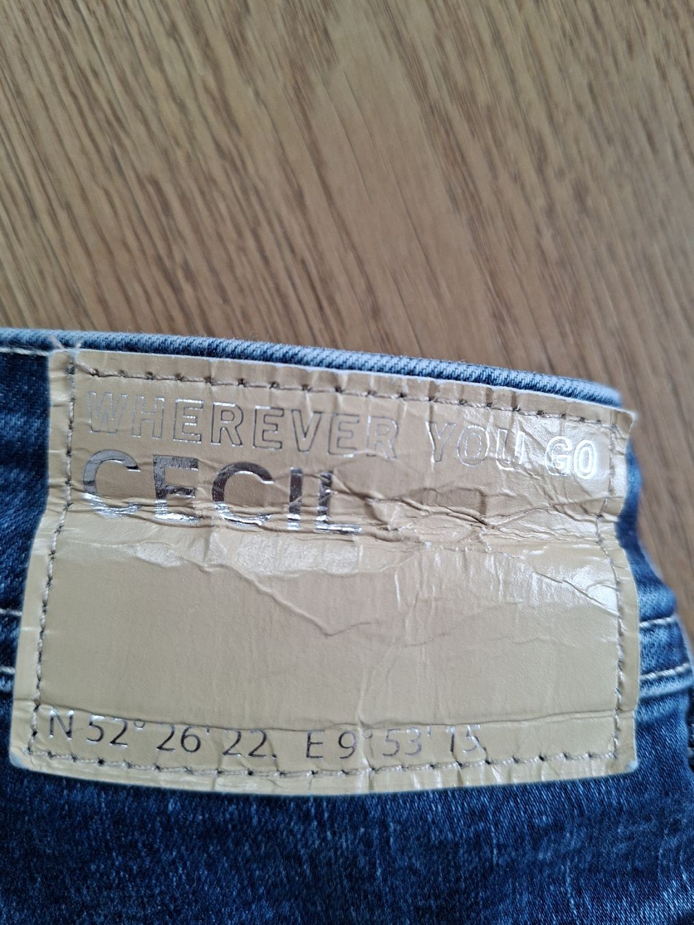 Cecil Jeans: Coole Damenjeans von CECILE Gr 30 – Usato da Flims Dorf venduto da Wuschel03 3