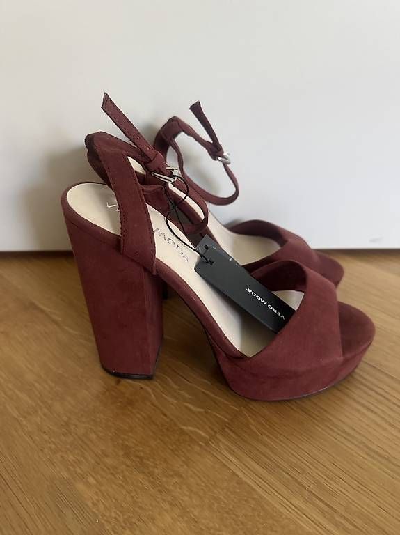 Damenschuhe: High Heels - Bordeaux- Neu – Neu und originalverpackt aus Möriken AG von naza06 1