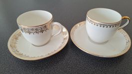 Mocca- Tassen mit Unterteller, Golddekor, 2 Stk. Vintage