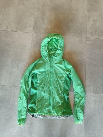 Giacca Arc'teryx leggera verde donna taglia S usato