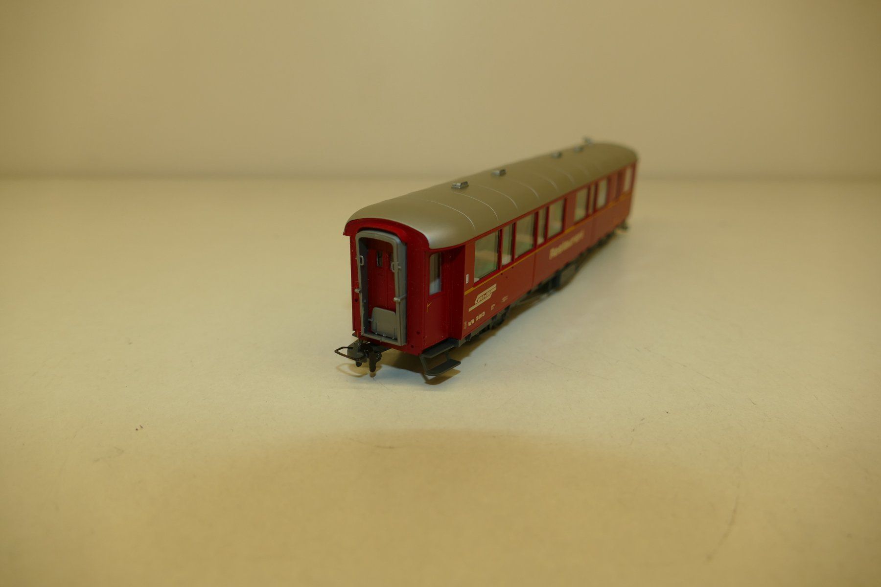 Bemo Modelleisenbahnen: Bemo H0m: RhB Restaurant Wagen WR – Neu (gemäss Beschreibung) aus Niederhasli von rail-duerst 2