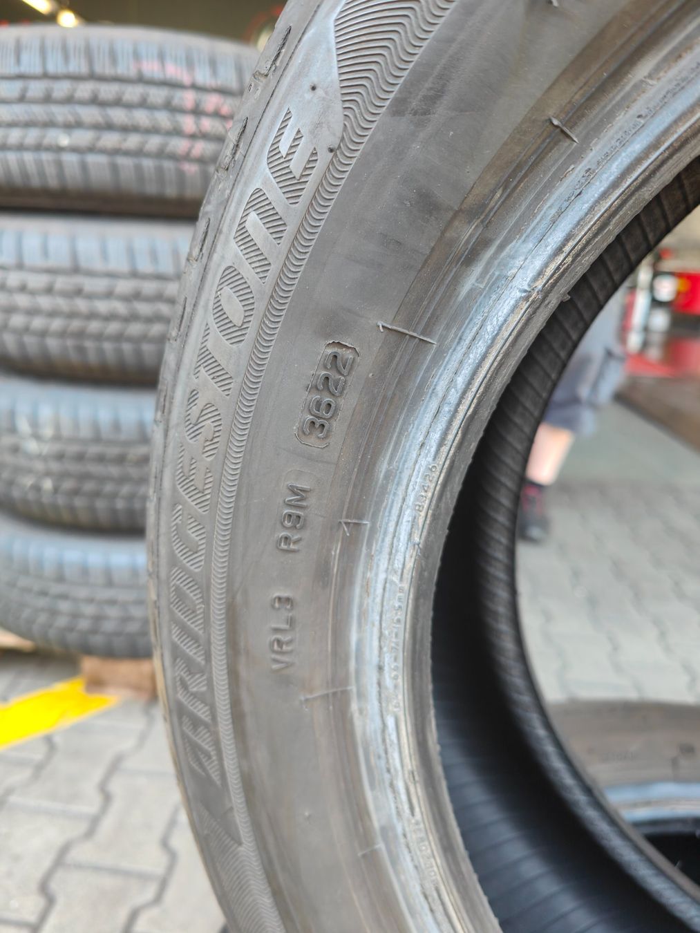 Bridgestone Pneumatici & Ruote complete: Sommerreifen 195/55 R16 – Usato da Oberengstringen venduto da Reifen-Lagerverkauf 3