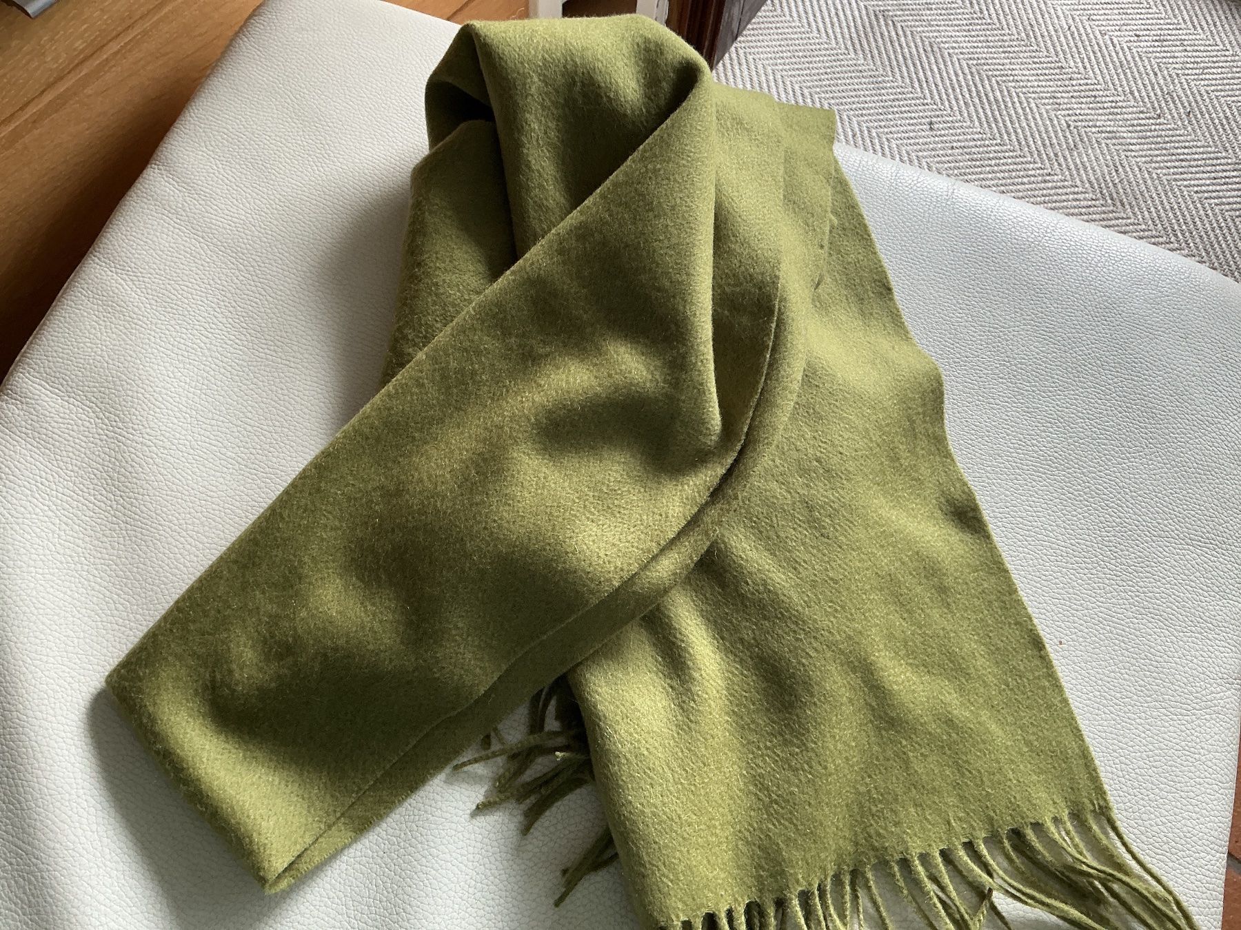 Foulards, Tücher & Schals: Schal Cashmere signiert – Gebraucht aus Wettingen von Andres54 3