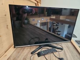 32 Zoll Durabase Fernseh