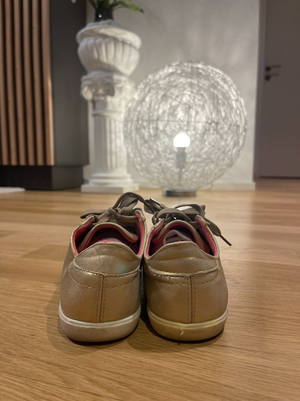 Scarpe da donna: Goldige Damen-Sneaker, Grösse 37 – Usato da Rheineck venduto da FGeissler 3