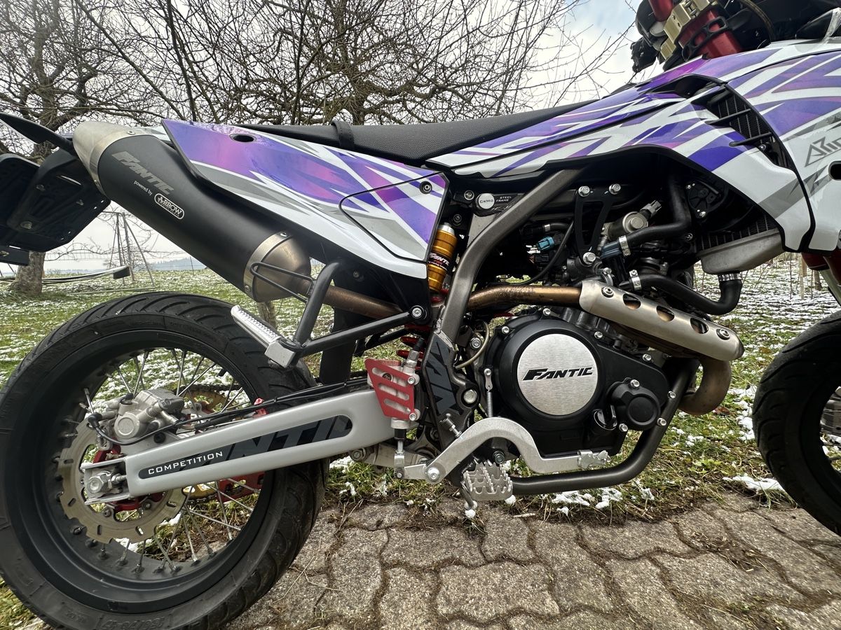 Fantic Strasse: Fantic XMF 125 Competition ab 1.- CHF – Gebraucht aus Schlieren von ss3linaa 3
