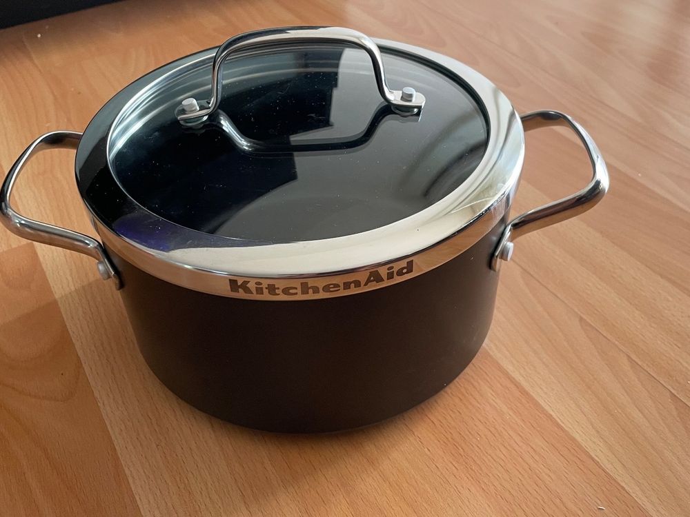 KitchenAid Steel Core Enamel Casserole de 20 cm, 3,7 litres Kaufen auf Ricardo