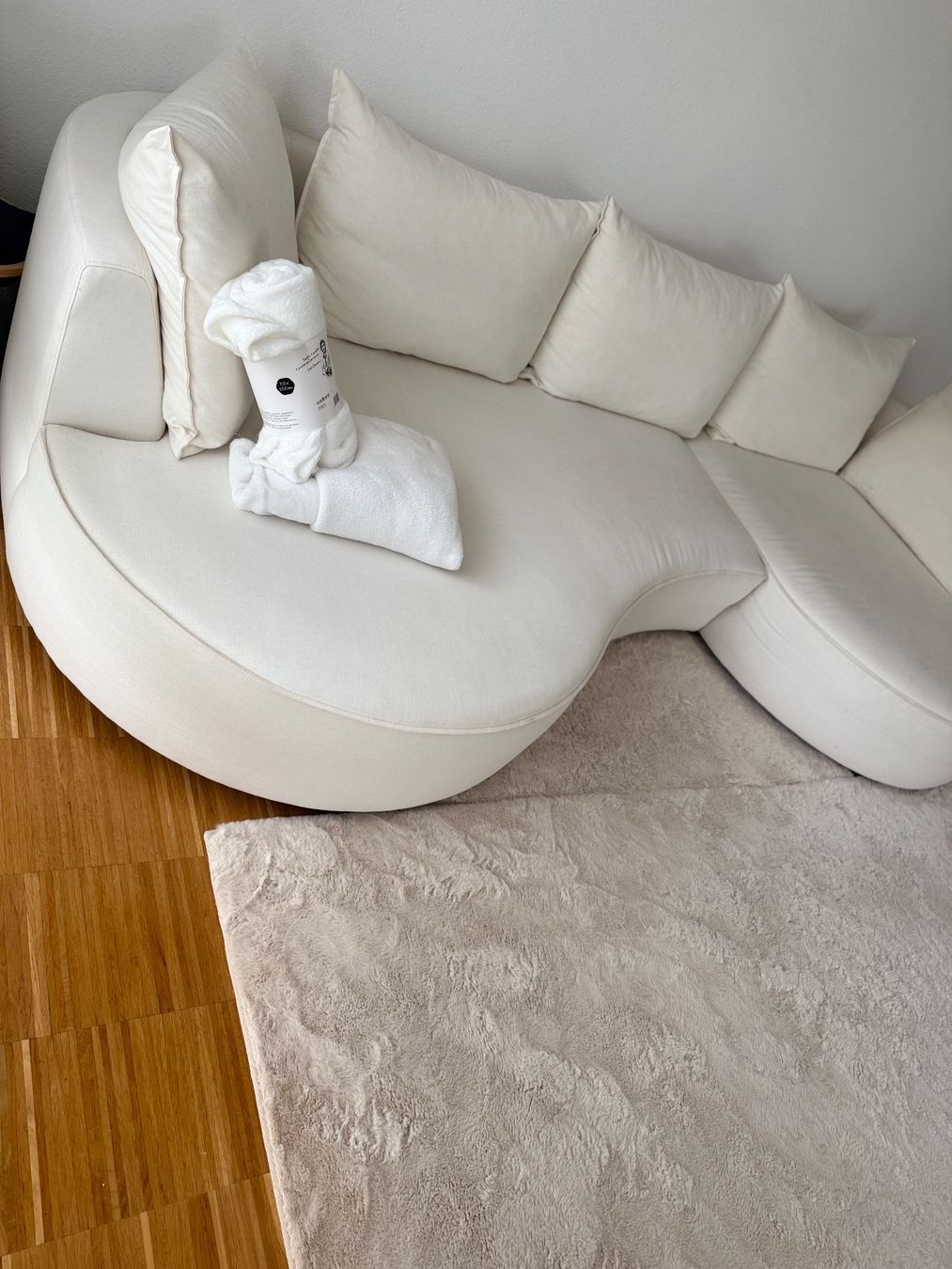 Divani: Komplett Sofa mit Garantie +gratis … – Usato da Winterthur venduto da As01 8