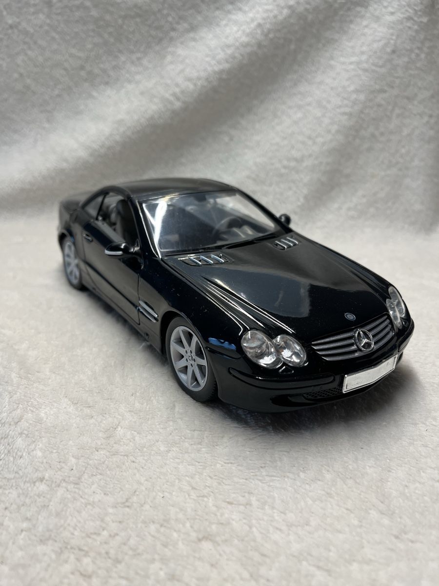 Mercedes-Benz Modellini d'auto: Mercedes SL Class – Nuovo (secondo la descrizione) da Oberweningen venduto da mer_2yn9