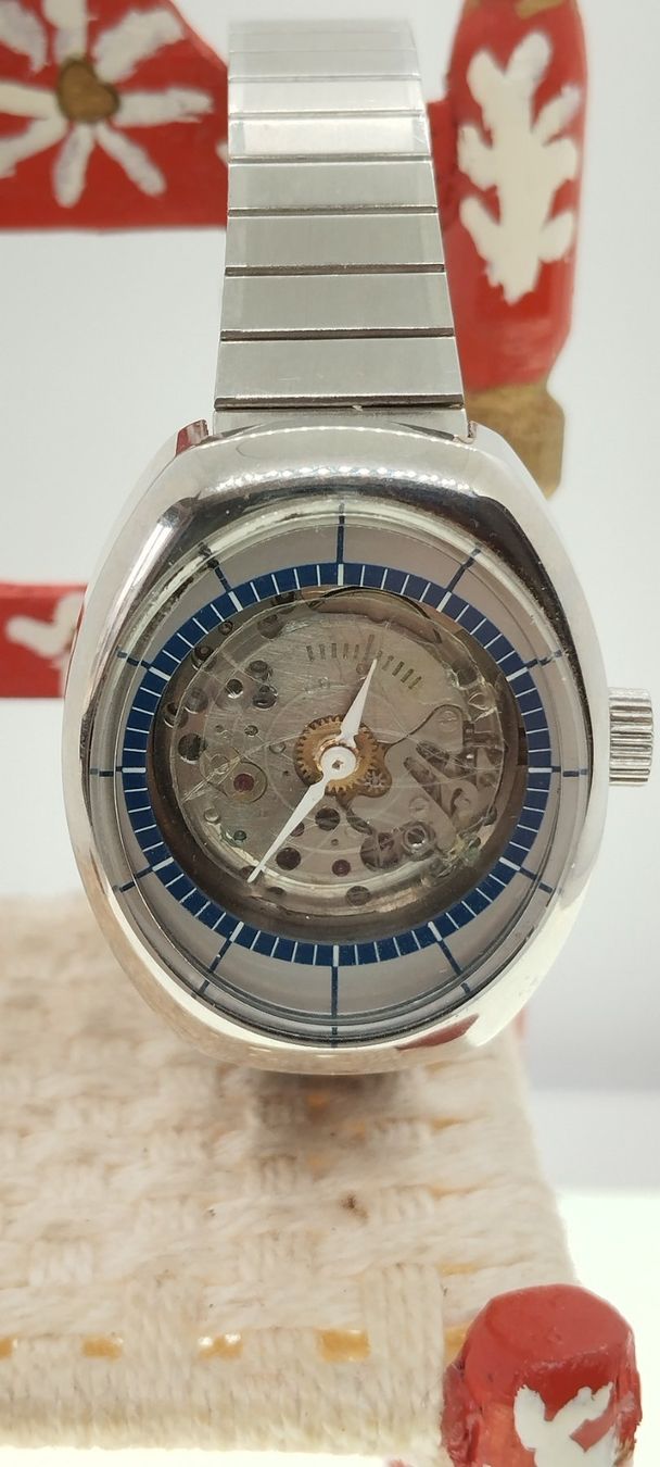 Orologi: Montre de récupération – Usato da La Chaux-de-Fonds venduto da jac_9llg