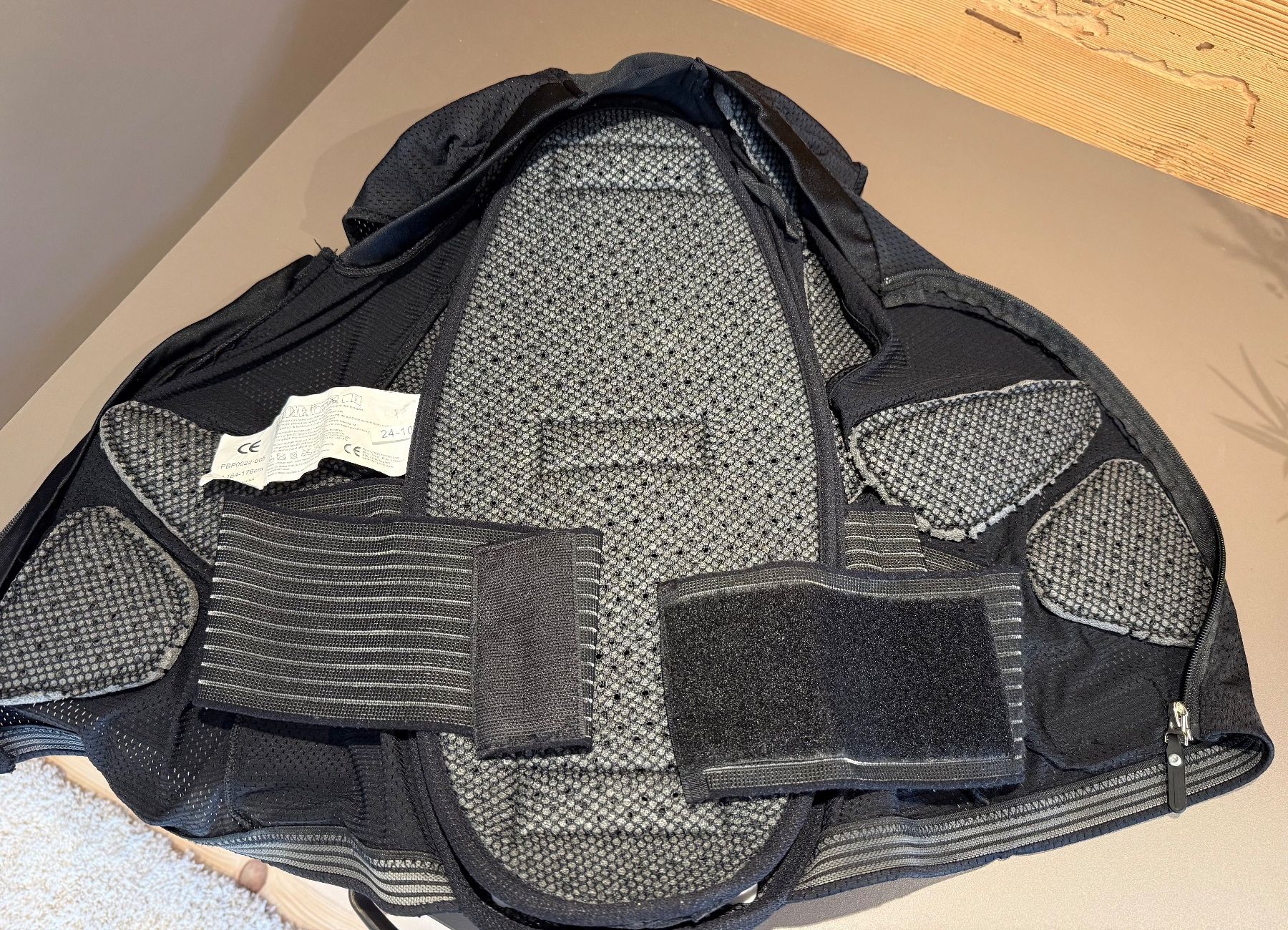 Protections: Rückenprotektor Grösse S – D'occasion à Egg-Flawil par Klibis 1