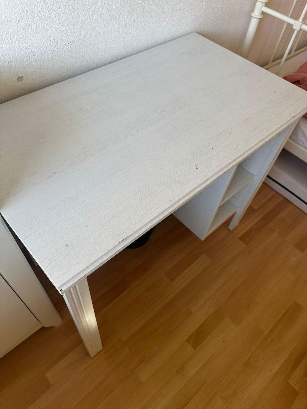 Scrivanie: Schreibtisch inkl Bürostuhl – Usato da Liebefeld venduto da ana_d6d7 1