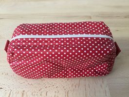 Tasche / Necessaire / Kosmetiktasche / Etui, neue Handarbeit