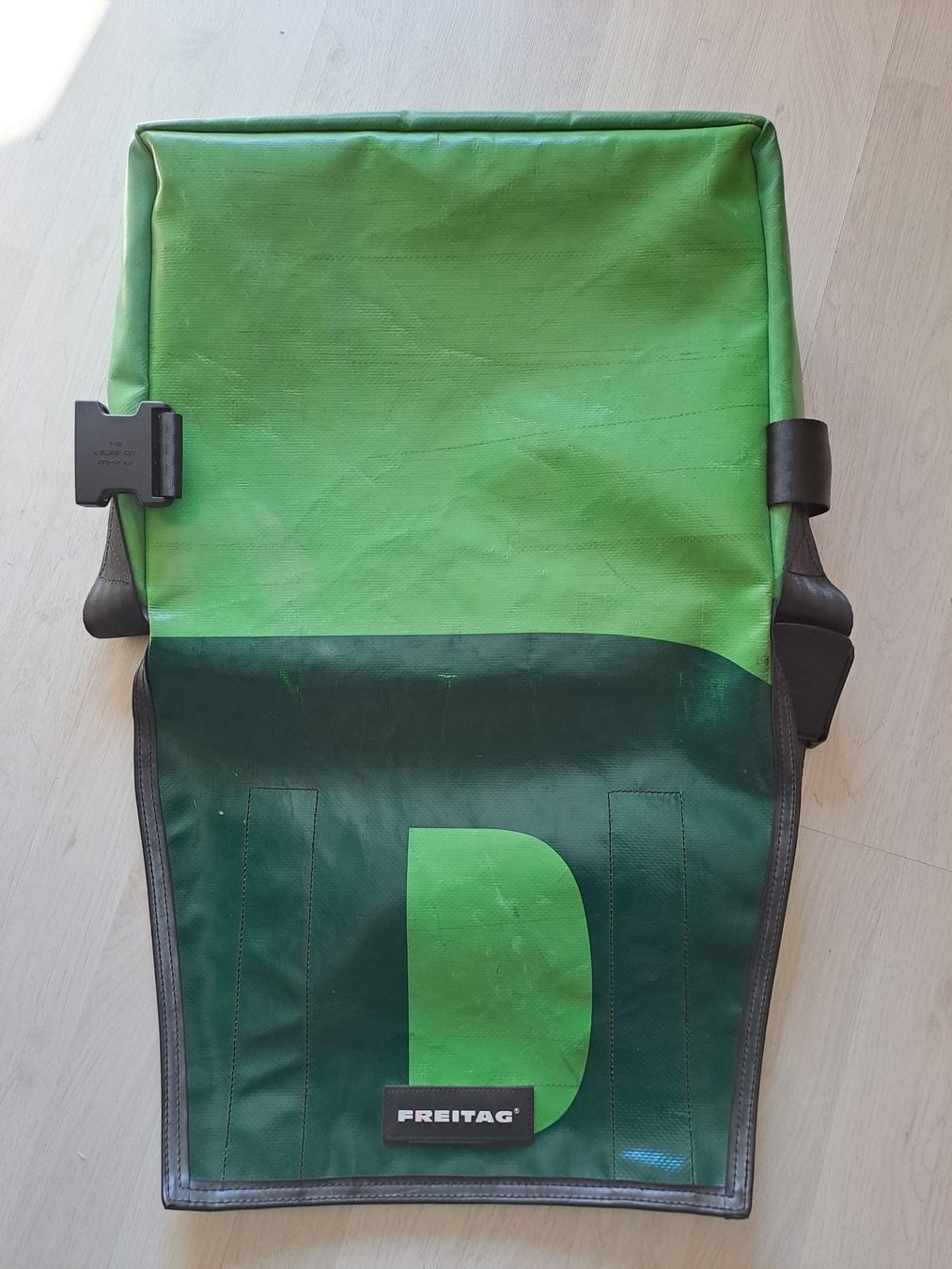 Altro in  Abbigliamento & Accessori: FREITAG Tasche – Usato da Schwarzenburg venduto da Ralfi1 2