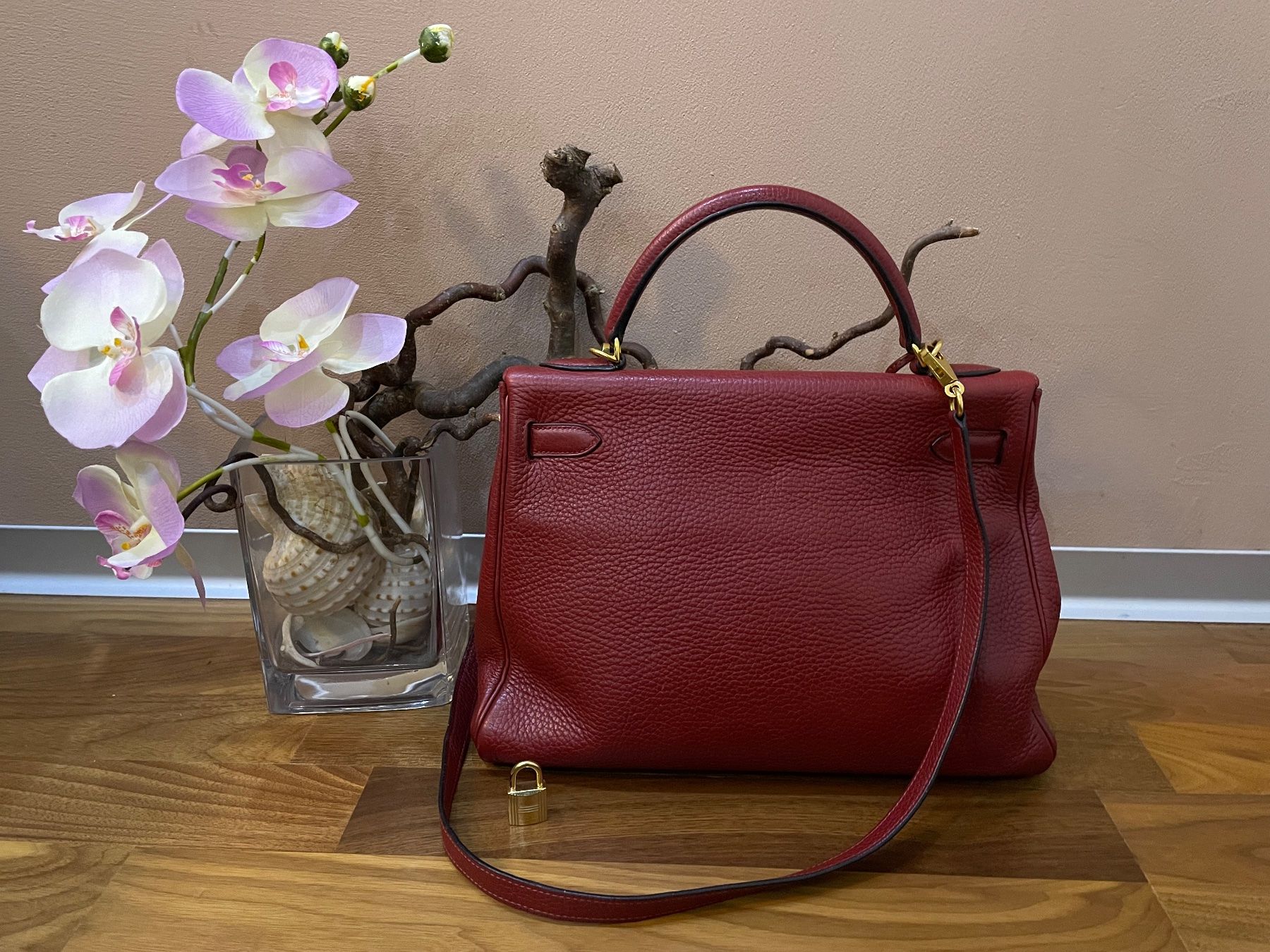 Hermès Borse da donna: Hermes Kelly 32 Gold HW – Usato da Hittnau venduto da LuxAndMore 1