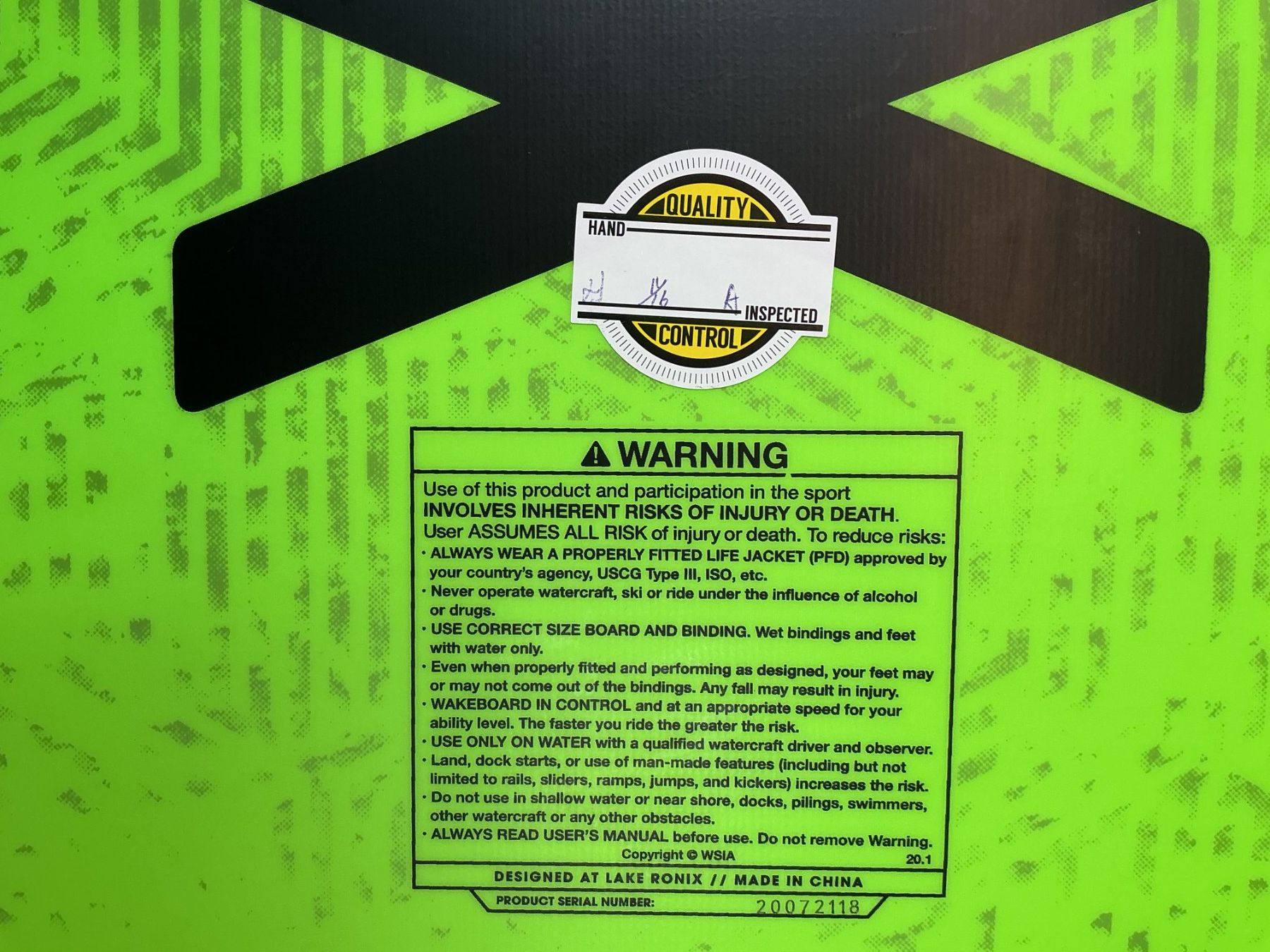 Ronix Surfboards & Schwimmbrette: RONIX Wakeboard the District 150 cm / Gr. 40 - 45.5 – Gebraucht aus Richterswil von Restwert_Richterswil 5