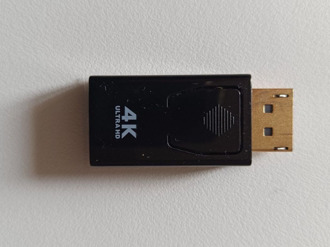 Laufwerke & Adapter: Adapter HDMI to Display Port – Gebraucht aus Bern von sl-be