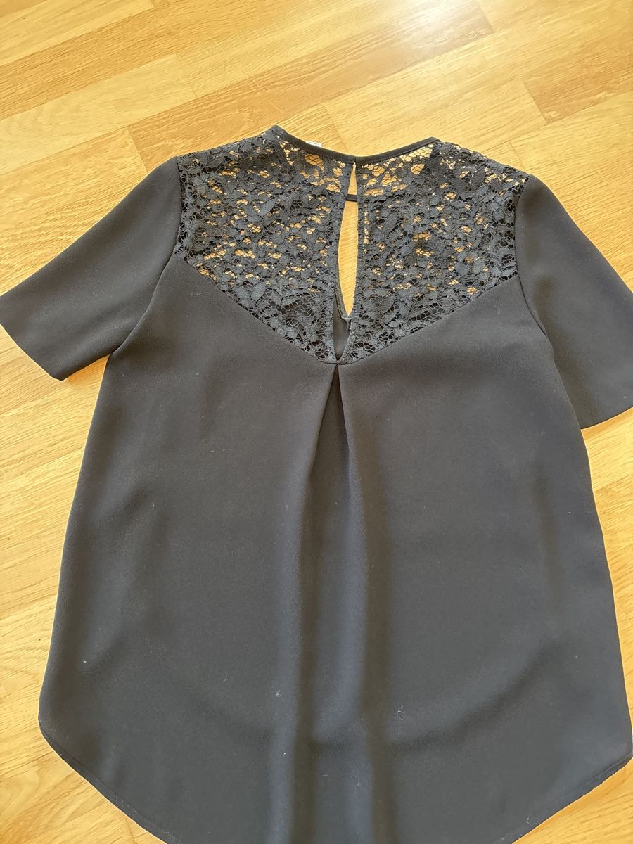 Camicette: Elegant black t-shirt – Usato da Zürich venduto da SilviaP03 2