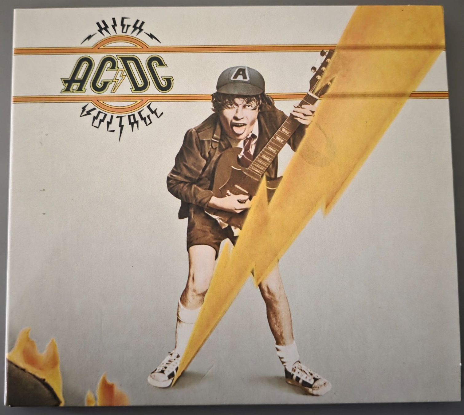 CD: AC/DC CD – High Voltage – Usato da Root venduto da atelier22