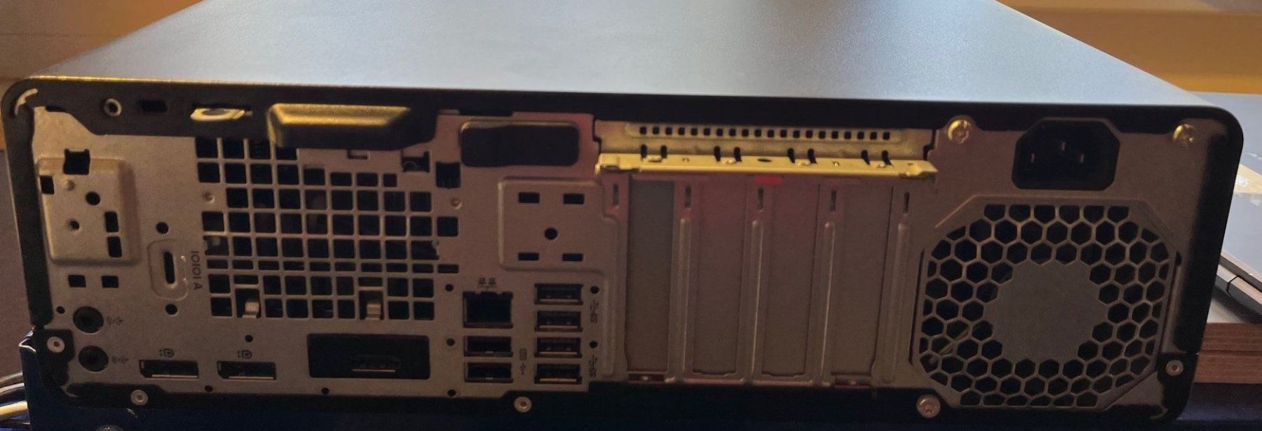 PC: HP Elitedesk 800 G5 i7 SFF – Usato da Hallwil venduto da Fustcomputer 1