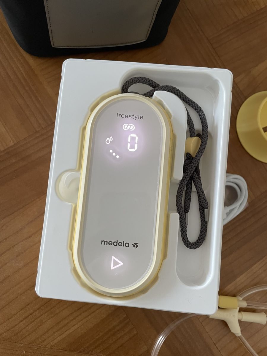 Medela Accessori per l’allattamento: Tire-lait Medela Freestyle Flex, électrique – Usato da Versoix venduto da Pti-pois 1