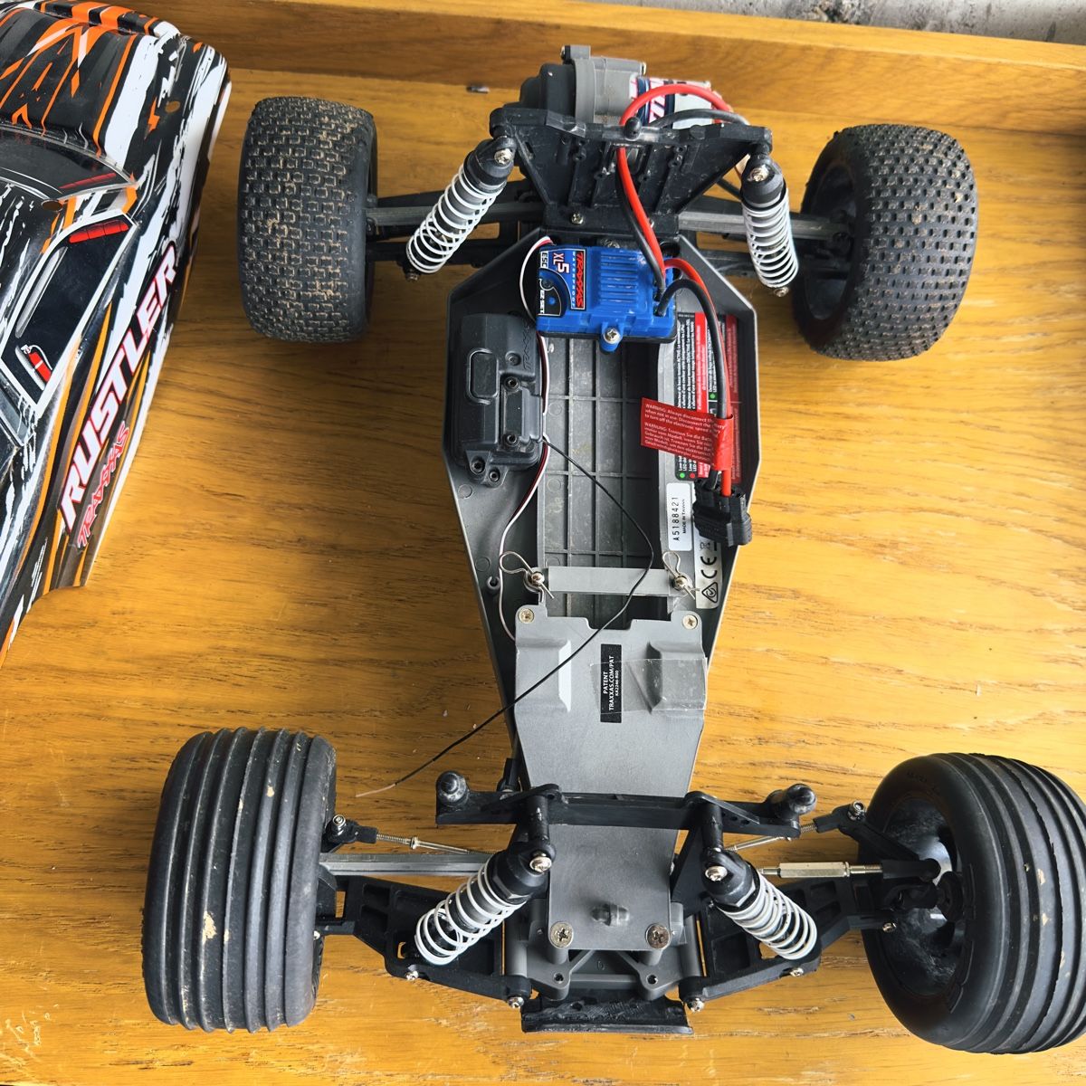 Traxxas RC Modellbau: Traxxas Rustler RC Auto schwarz orange  – Gebraucht aus Nebikon von sal_pvk8 5