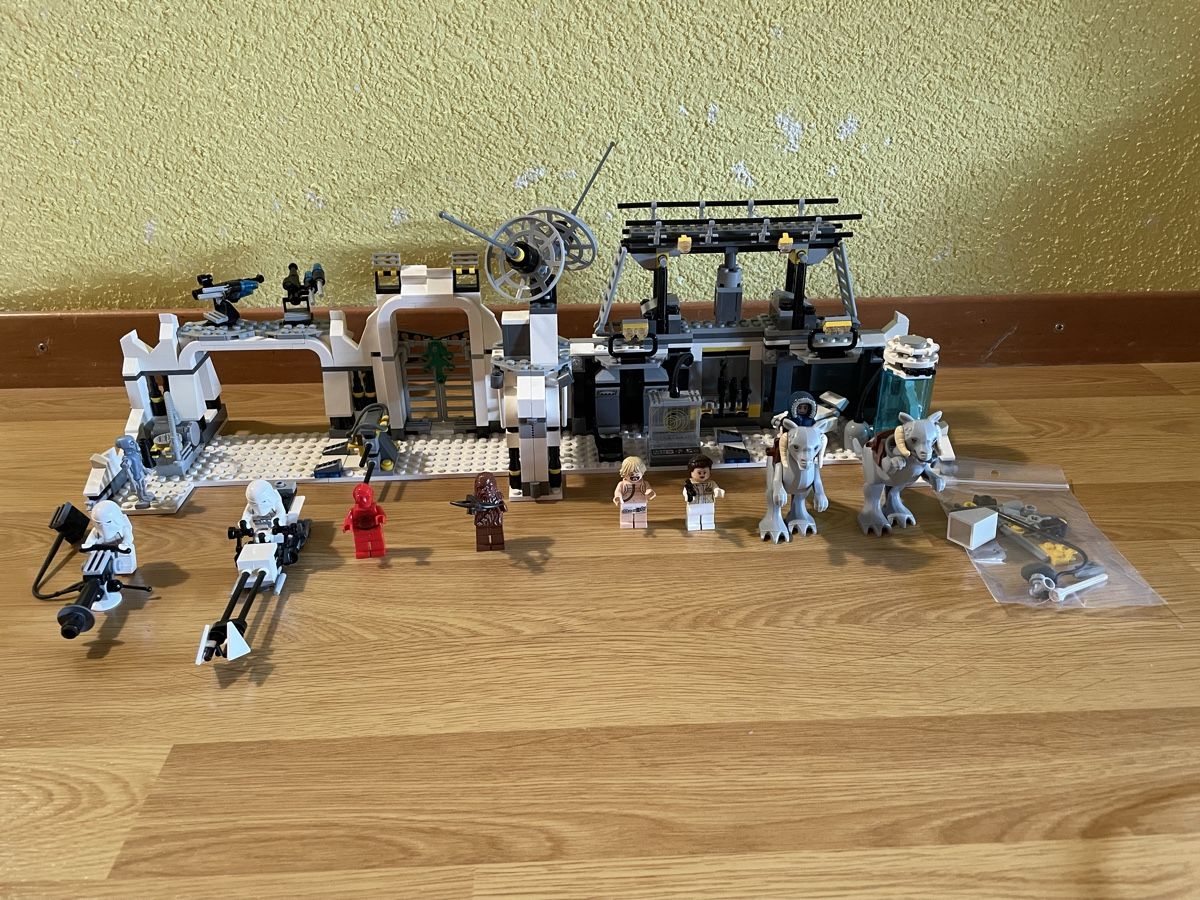 Lego Spielzeuge: Lego Star Wars Hoth Echo Base 7879 – Gebraucht aus Bülach von LorisSPQR 1