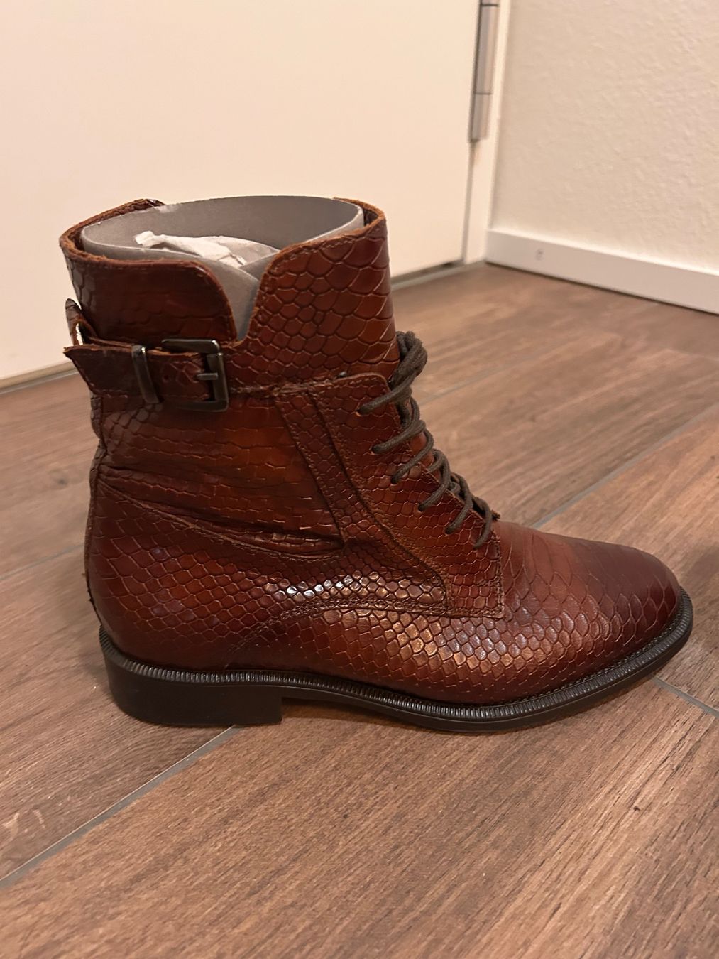 Scarpe da donna: Leder Stiefeletten – Nuovo (secondo la descrizione) da Pratteln venduto da Liliana2905 3