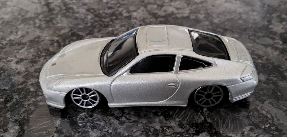 TOKAXI Porsche 911 GT3 Diecast Modellauto – 1/36 Maßstab, Rückziehfunktion, Türen öffenbar, Spielzeug Für Kinder & Sammler