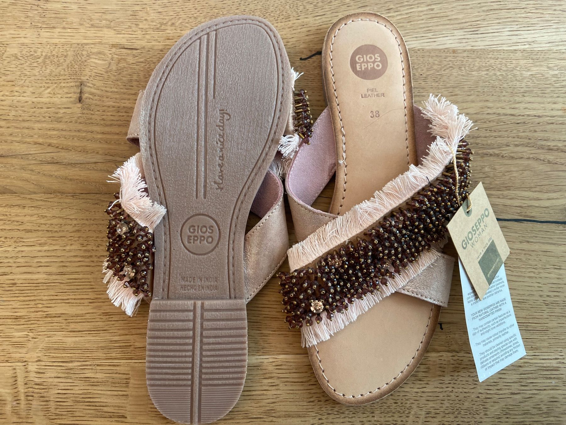 Scarpe da donna: Gioseppo, Sandalen, Gr. 38, Neu, Leder – Nuovo e nell'imballaggio originale da Zürich venduto da Pokimoki_1 2