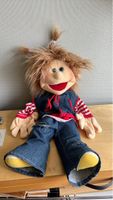 Lustige Handpuppe mit Jeans, von „Living Puppets“