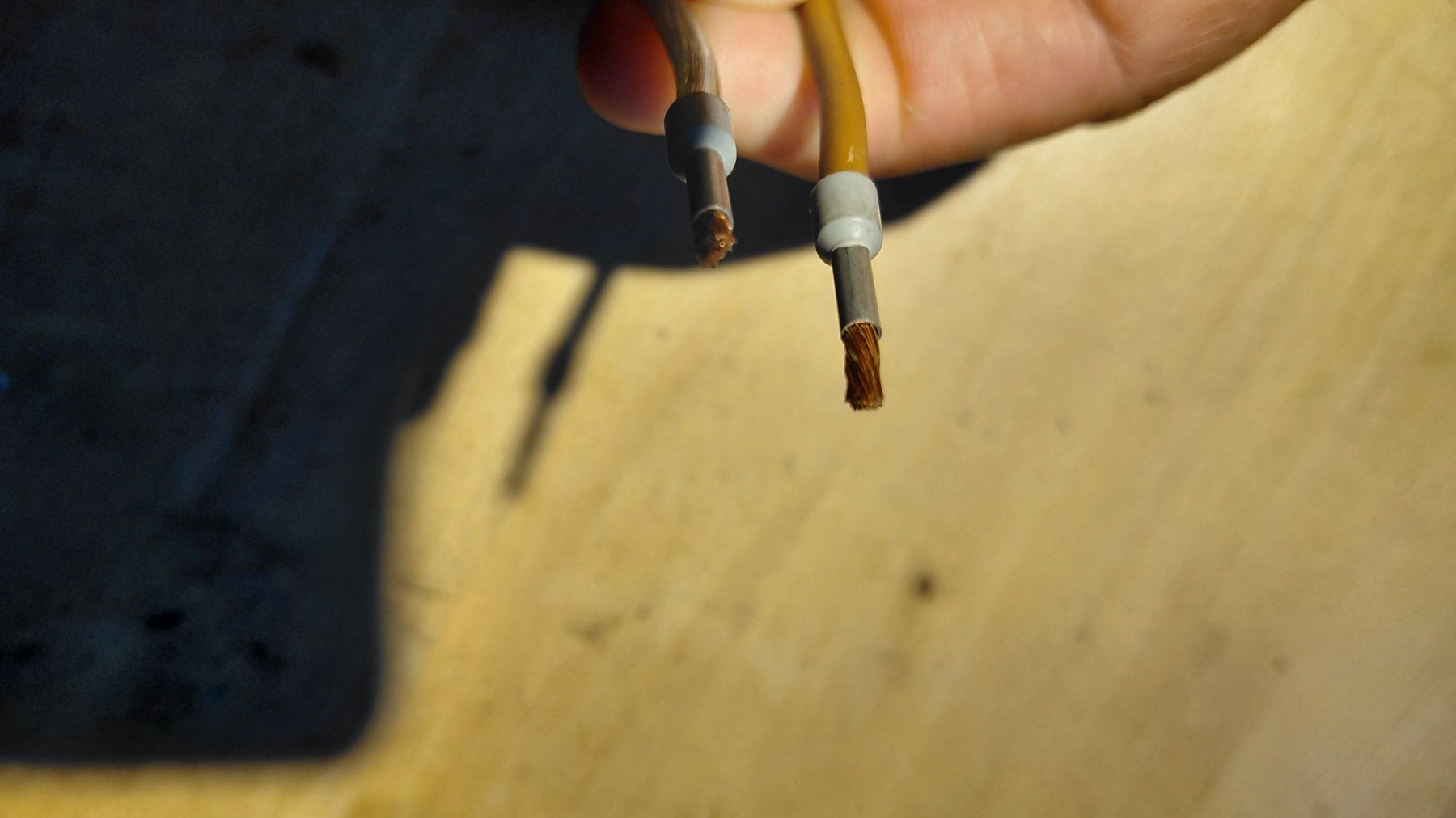 Kabel: Kupferkabel Litze 2.5m2 – Gebraucht aus Gelterkinden von martinom 5